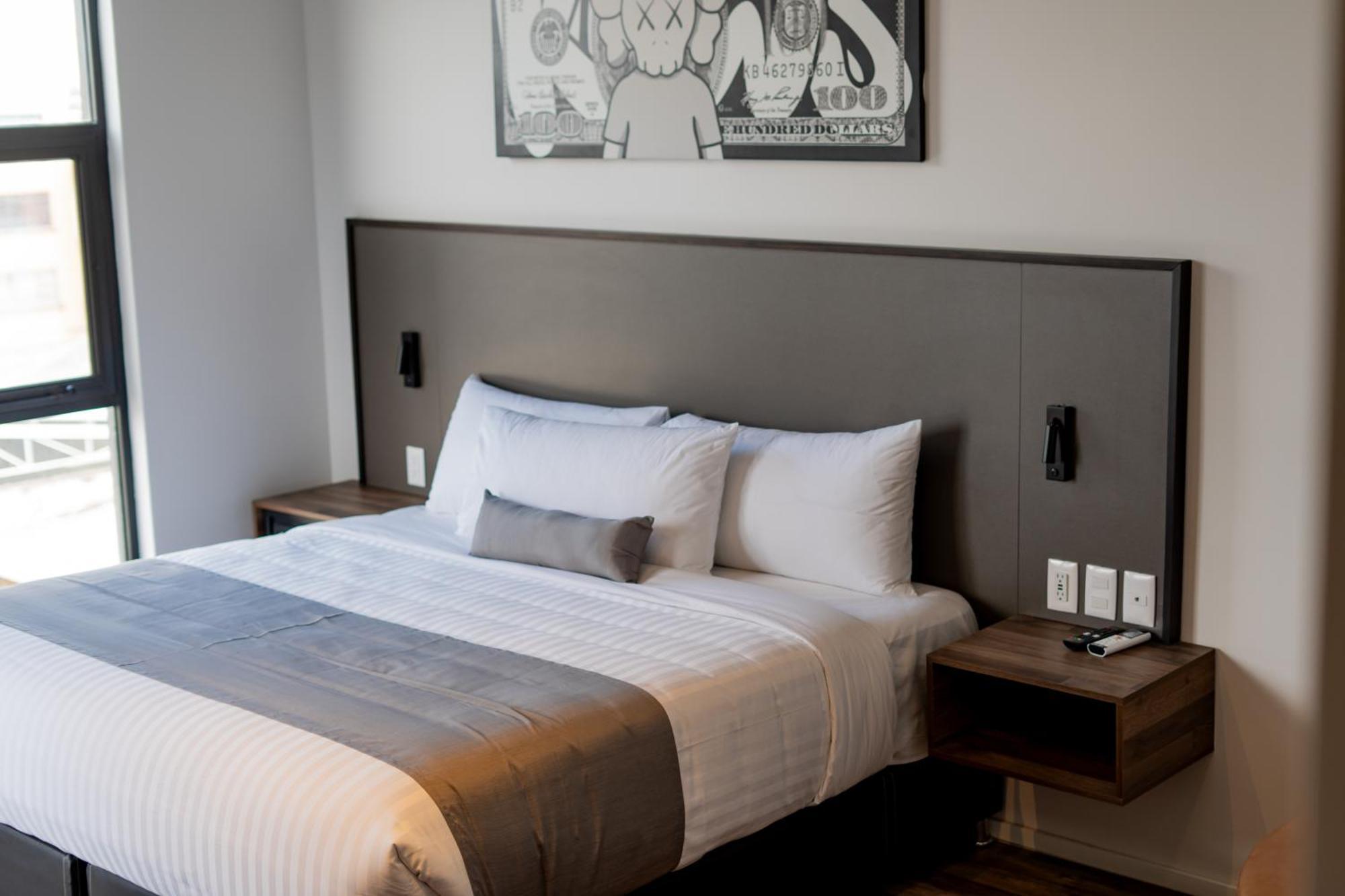 Alt Urbana Hotel Leon Room photo