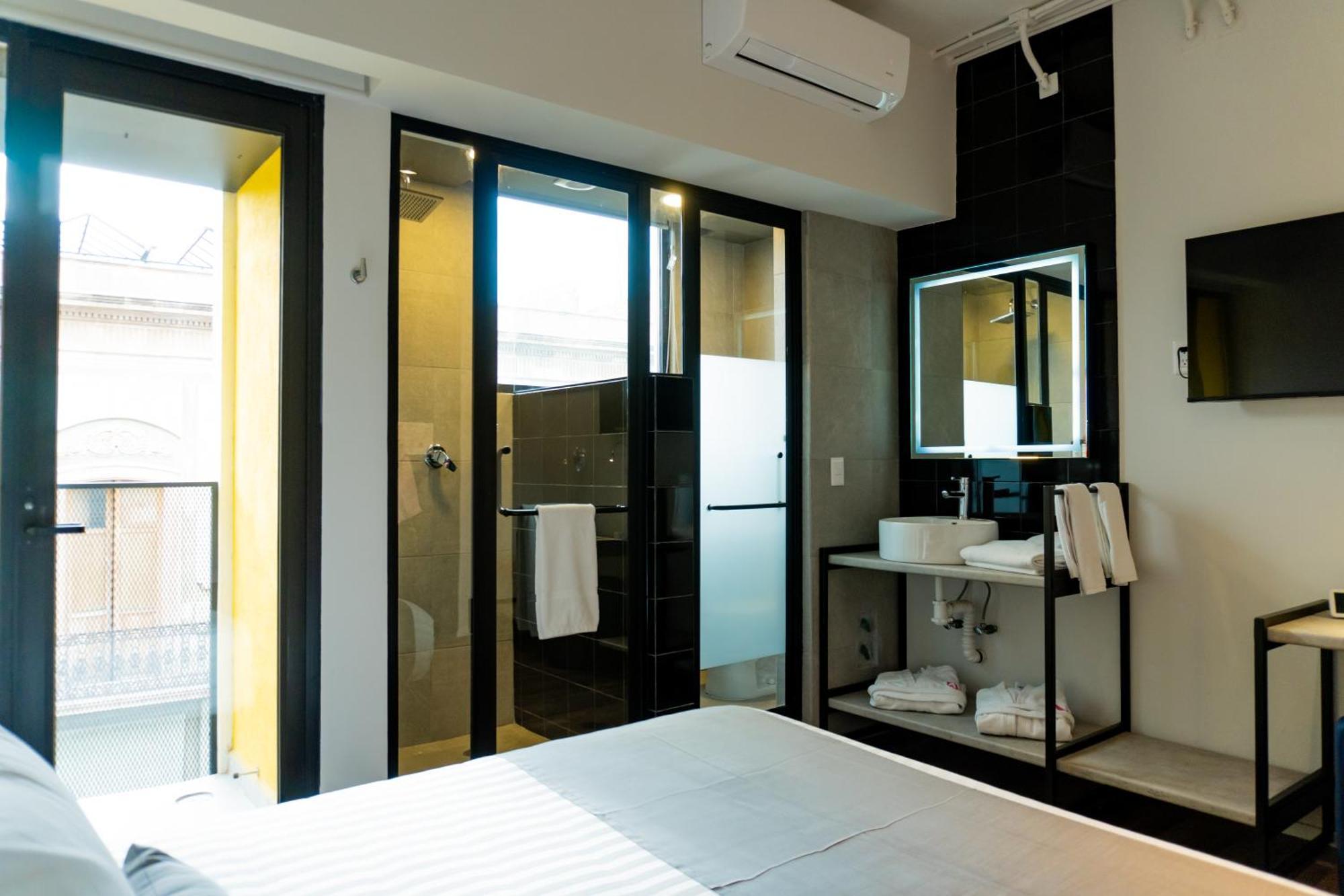 Alt Urbana Hotel Leon Room photo